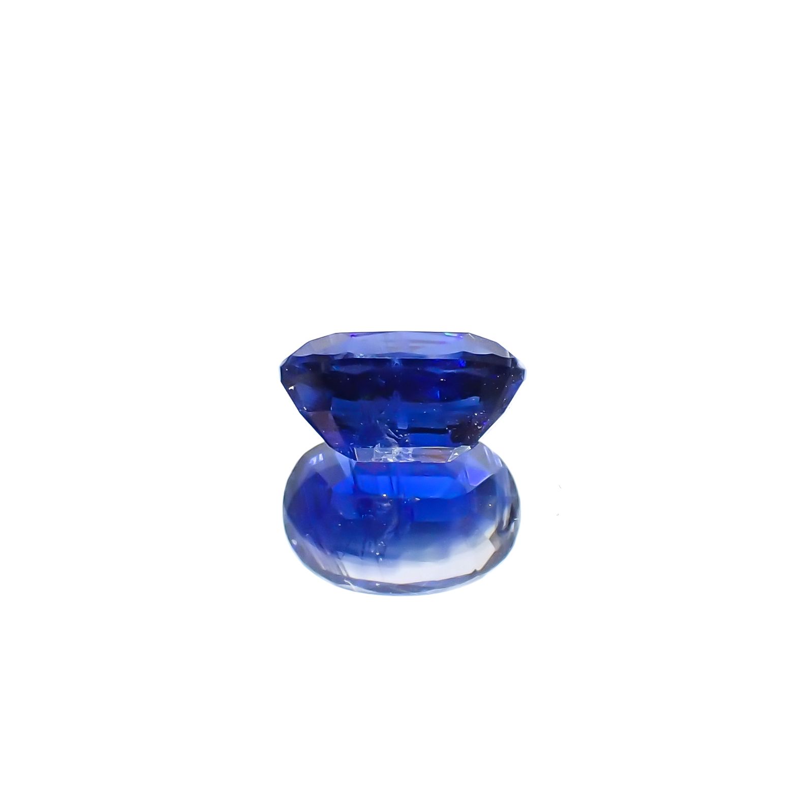 カイヤナイト(宝石名カイヤナイト)ネパール産 1.11ct 識別済[231225174]7.1x5.1mm前後