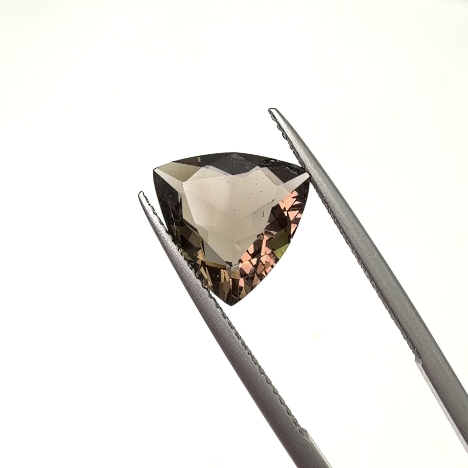 コロンビアナイト コロンビア産 2.90ct / 11.4x11.3mm前後 [260331923