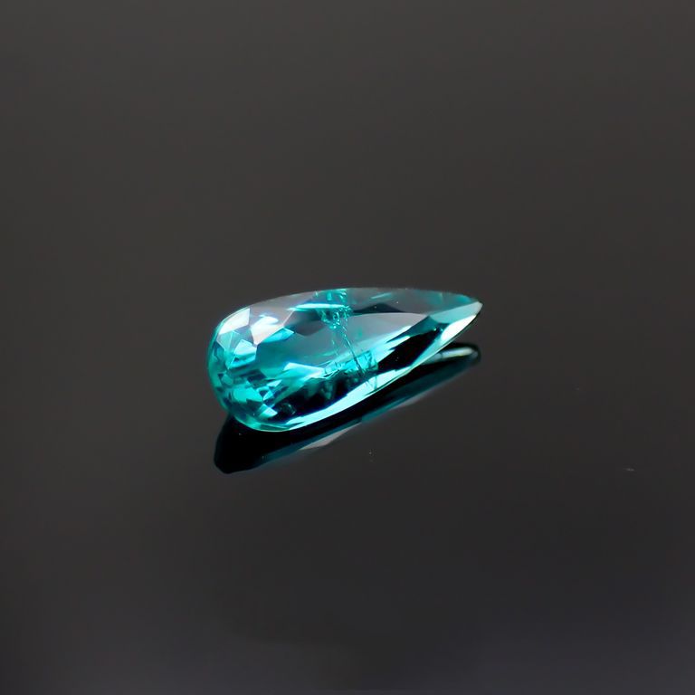 パライバトルマリン(宝石名トルマリン/別名パライバ・トルマリン)ブラジル産 GIA鑑付 0.31ct / 7.6x3.2mm前後 [221018786]
