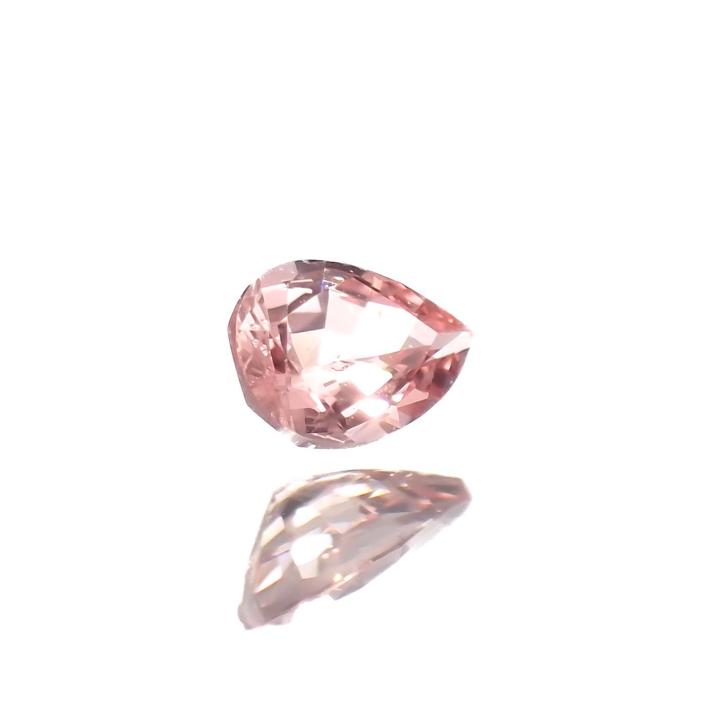パパラチャサファイア(宝石名サファイア/別名パパラチャ・サファイア)スリランカ産 0.062ct ソ付(日独)[221219639]2.9x2.09mm前後