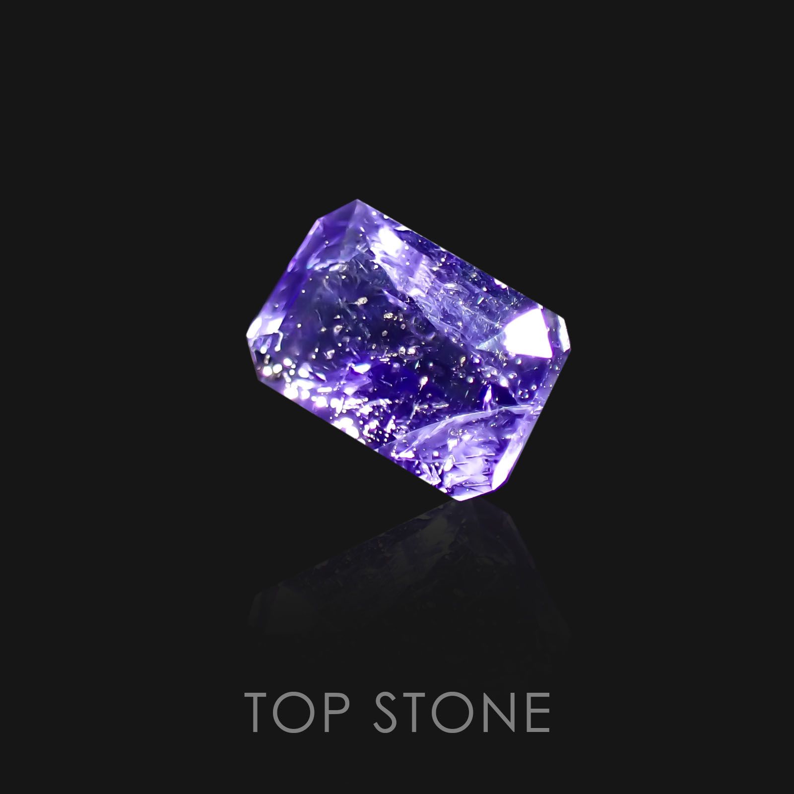 アイオライトサンストーン インド・ブラジル産 ルース 0.52ct[20128415]6.1×3.9mm前後