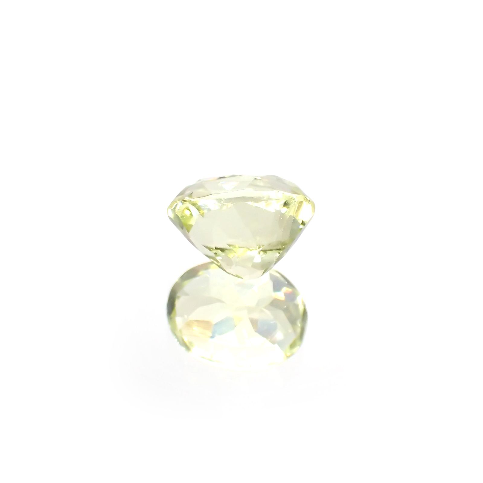 シリマナイト(宝石名シリマナイト)インド産 識別済 1.73ct / 7.8x6mm前後 [211113694]
