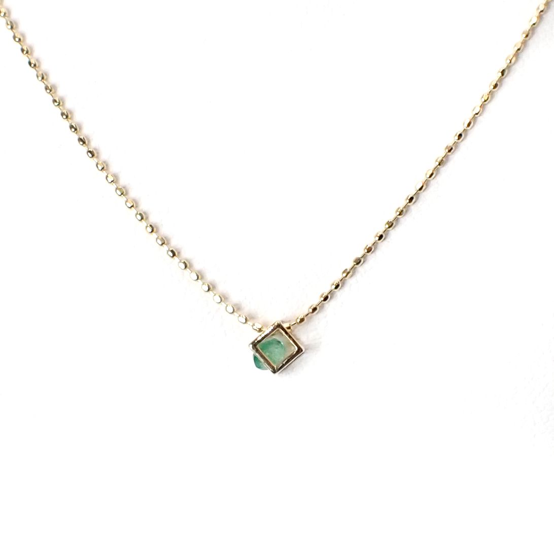 ◇K18 Reinette（レネット）◇エメラルド | キューブボックスデザイン [チャーム/ペンダントトップ※チェーン別売り]