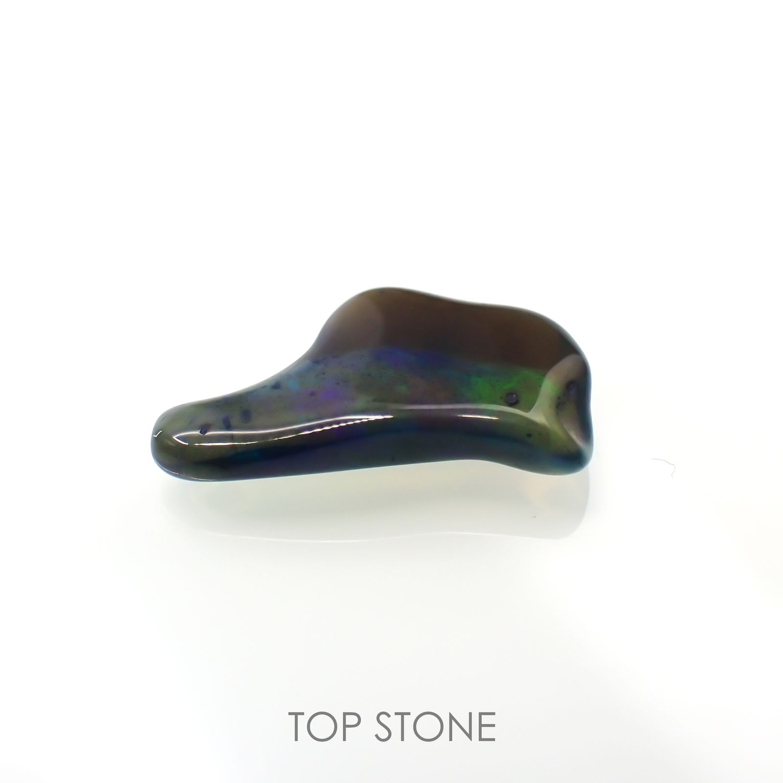 ◇バロック型◇ブラックオパール(宝石名オパール/加熱処理) エチオピア産 1.48ct 識別済[211013515]14.4×8.2mm前後