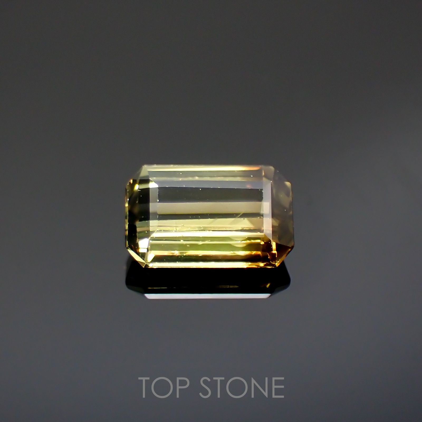 バイカラークリソベリル(宝石名バイカラー・クリソベリル)マダガスカル産 0.85ct 識別済[220114199]6.8x4.2mm前後