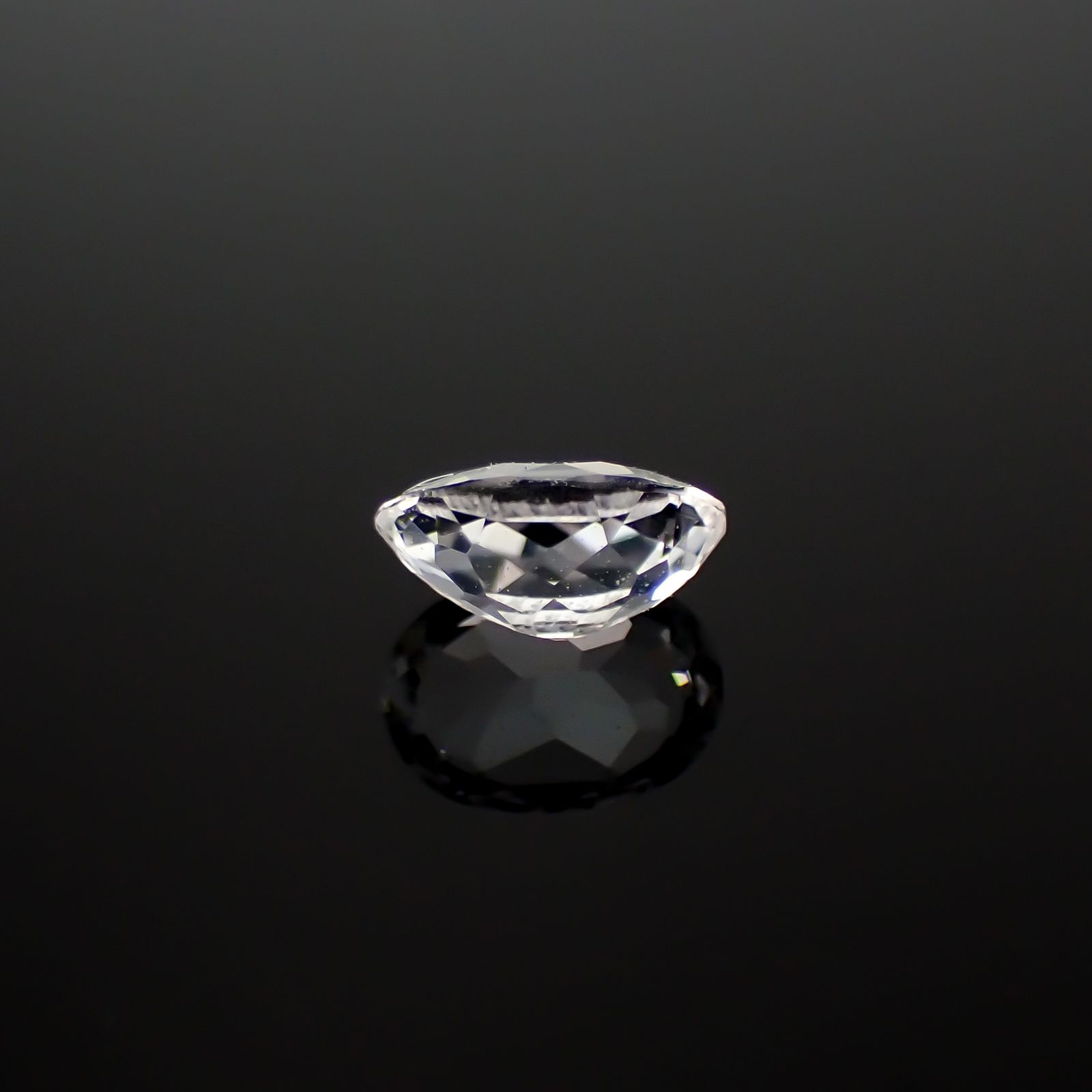 フェナカイト(宝石名フェナカイト)ブラジル産 0.33ct 識別済[240628181]5.3x3.8mm前後