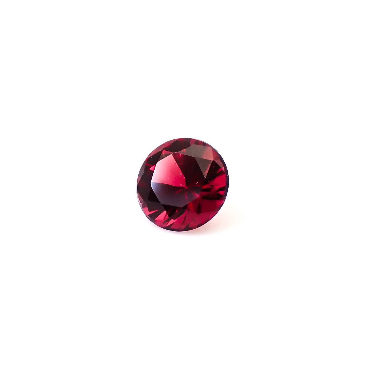 レッドスピネル タンザニア産 0.34ct / 4.3x4.2mm前後 [260732562]
