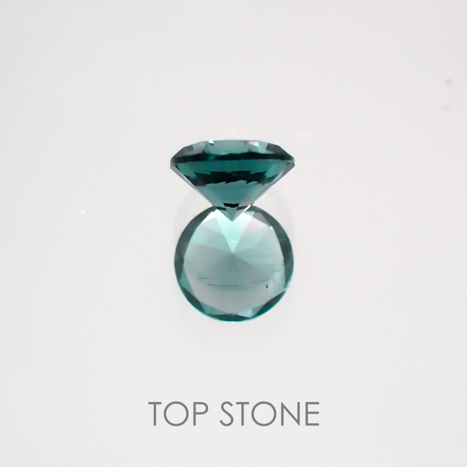 カラーチェンジガーネット(アレキタイプ) マダガスカル・ベキリー産 ルース 0.152ct[21039485]3.3×3.3mm前後