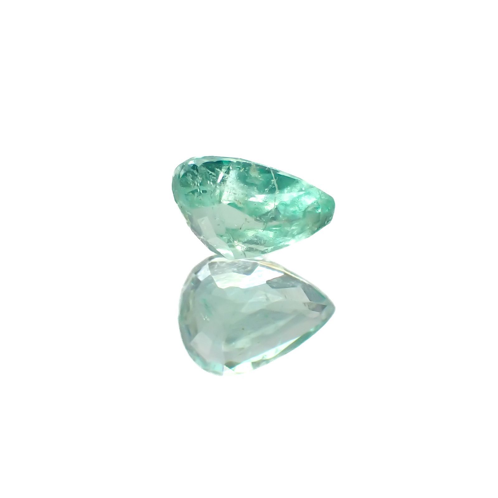 パステルカラーエメラルド コロンビア産 0.29ct[220918058]5.1x3.8mm前後