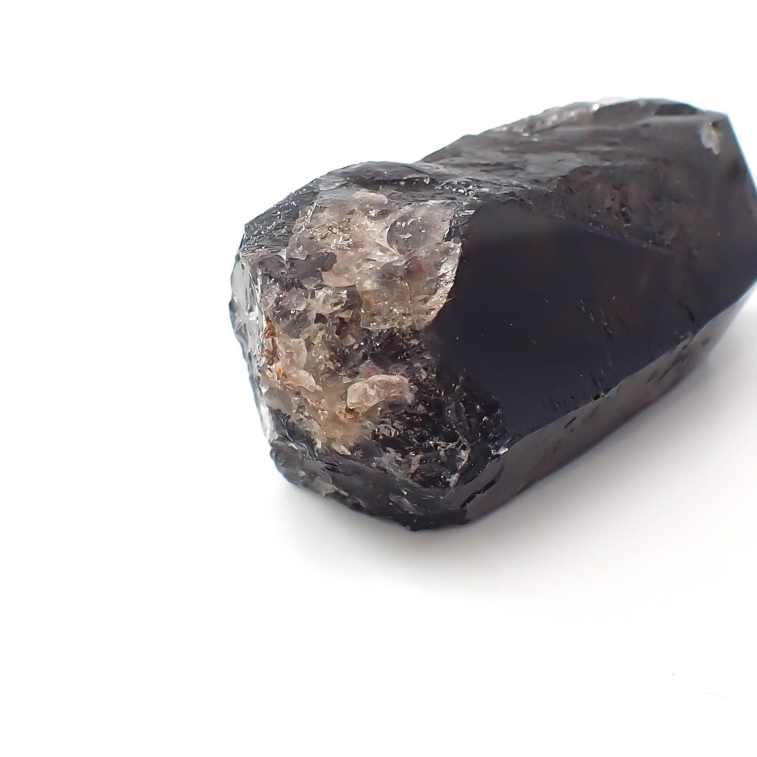 カンゴーム 原石 マラウィ共和国産 173.36ct[230622304]53.6x23.4mm前後