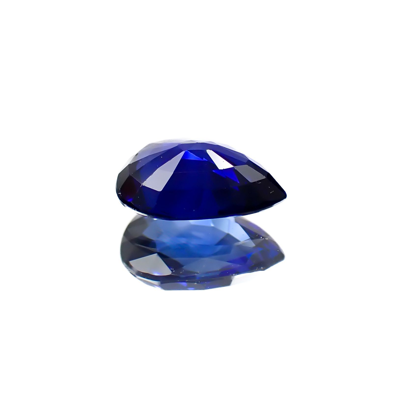 サファイア(宝石名サファイア)スリランカ/マダガスカル産 0.80ct 識別済[220917641]6.9x5.4mm前後