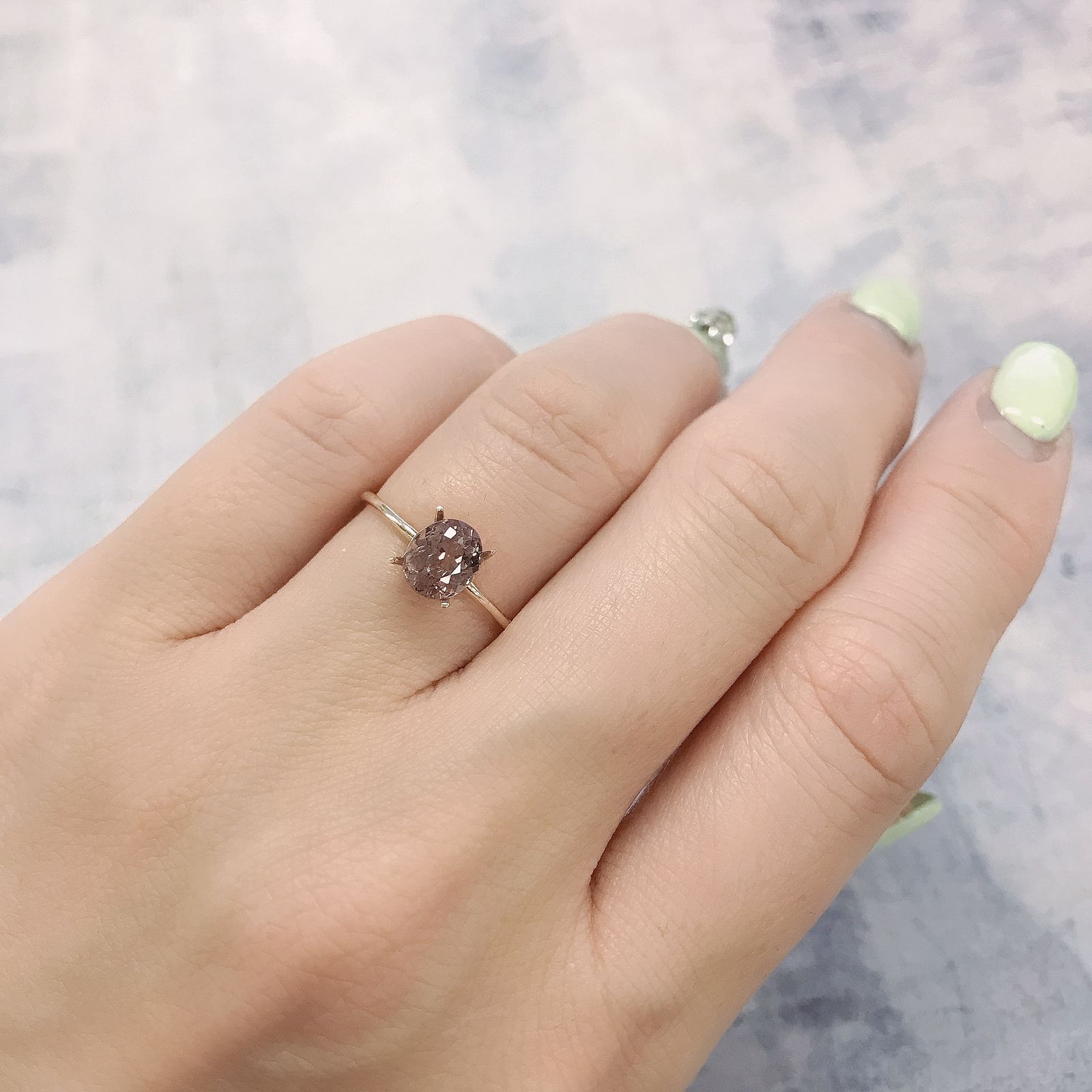 カラーシフトマラヤガーネット(宝石名ガーネット)タンザニア産 1.27ct 識別済[220115015]6.6x5.5mm前後