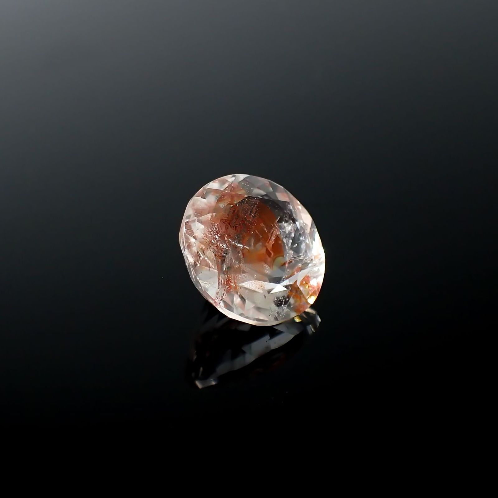 オーロラクォーツ ブラジル産 8.82ct / 13.5x13.4mm前後 [240225906]