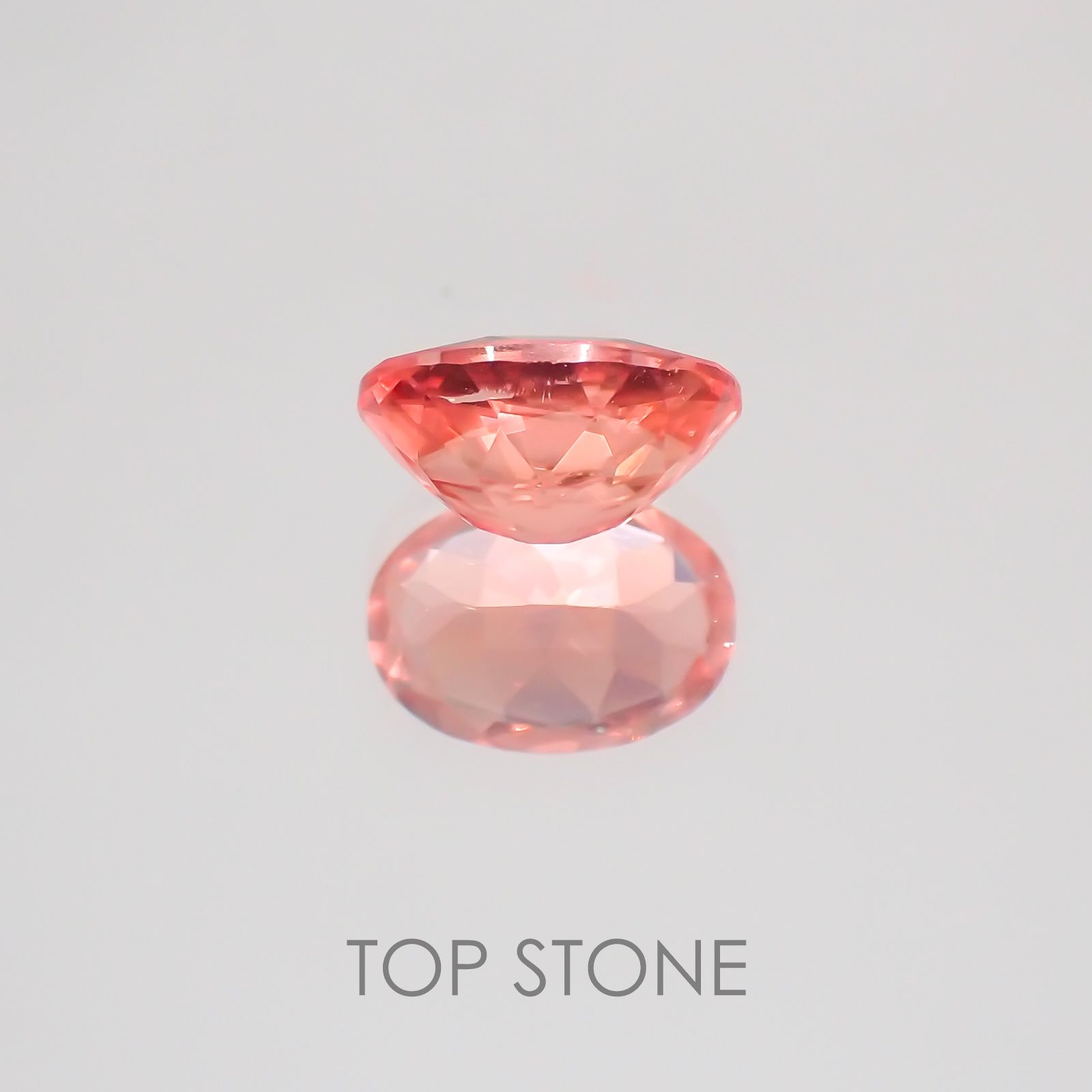 ロードクロサイト アメリカ・コロラド州産 ルース 0.95ct[20062904]7.1×5mm前後