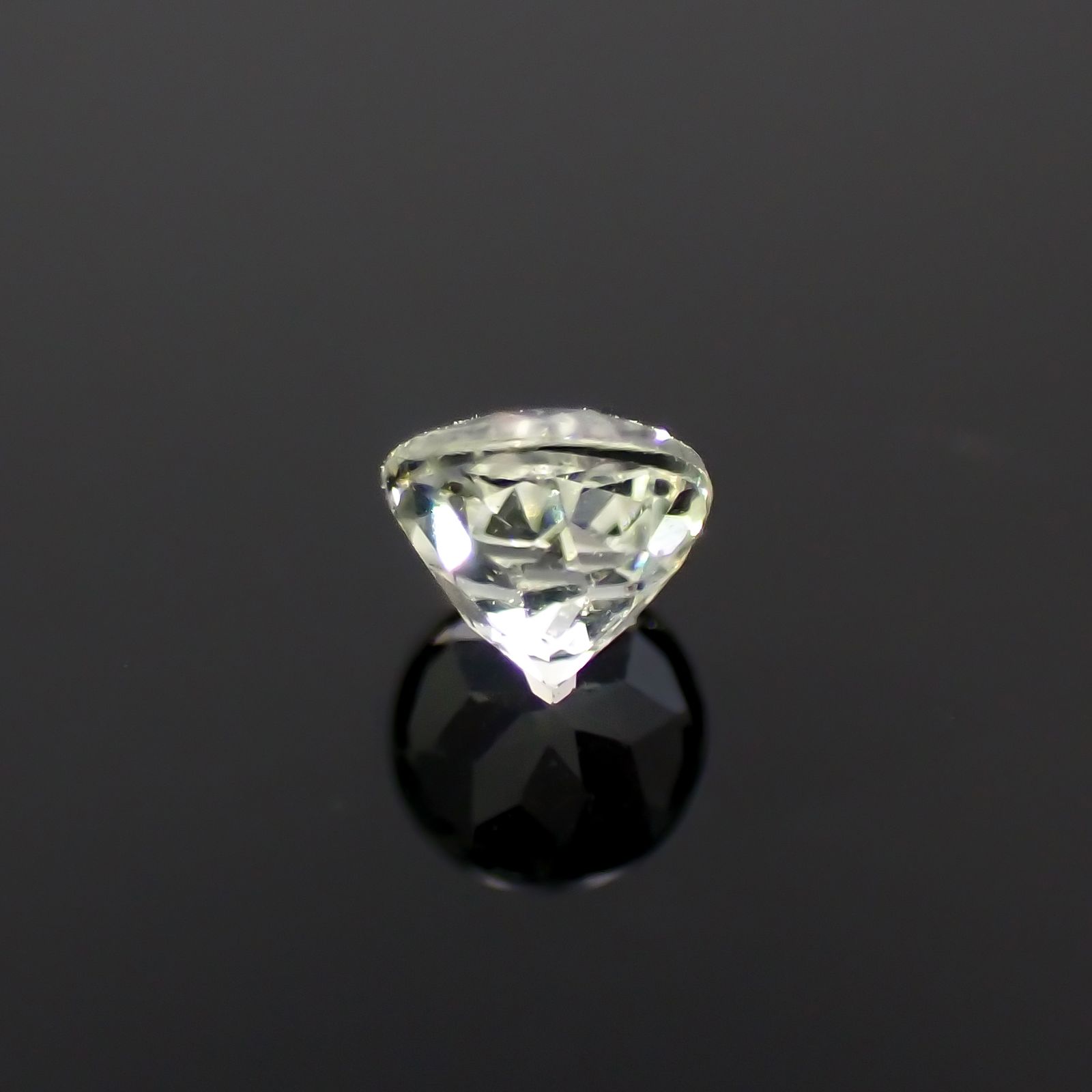 リューコガーネット ビルマ産 0.10ct[230923490]2.5x2.5mm前後