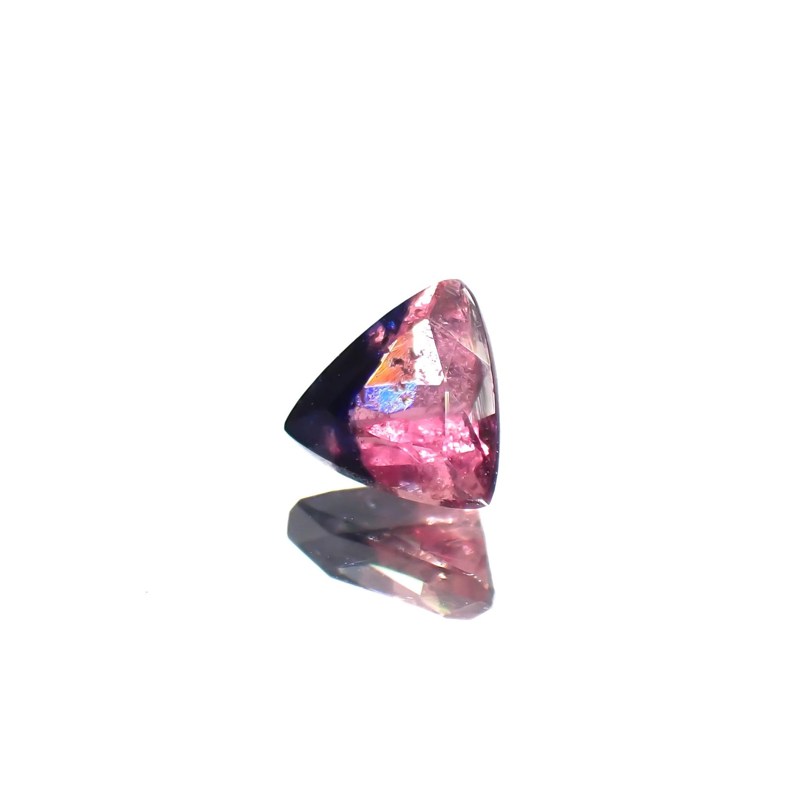 ウィンザーサファイア タンザニア・ウィンザー産 0.31ct[230521974]4.2x4.3mm前後