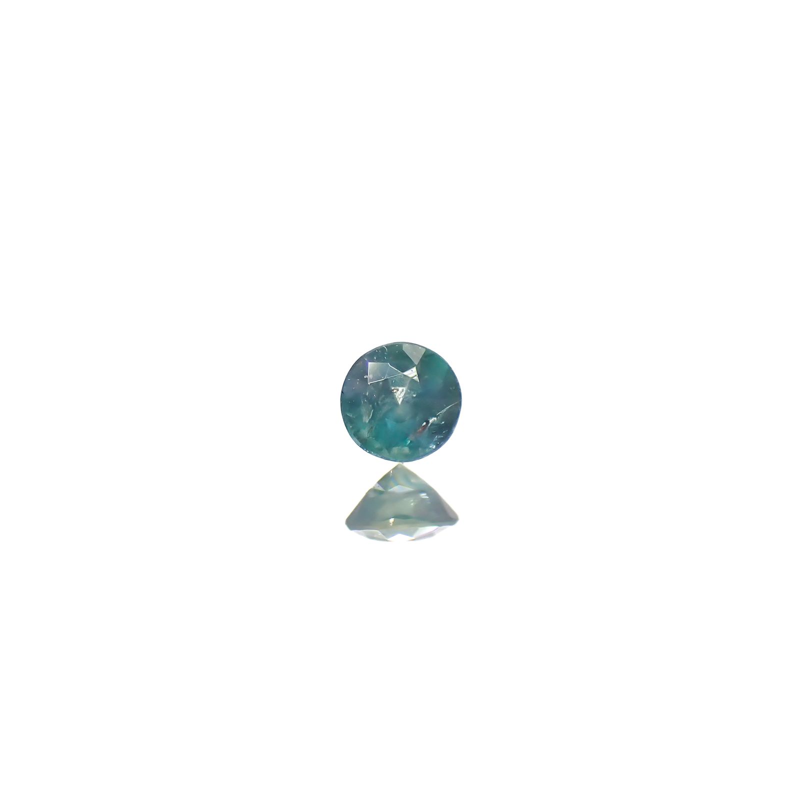 アレキサンドライトキャッツアイ ブラジル産/EmeraldMains社製 0.036ct[240527597]2.1x2.1mm前後