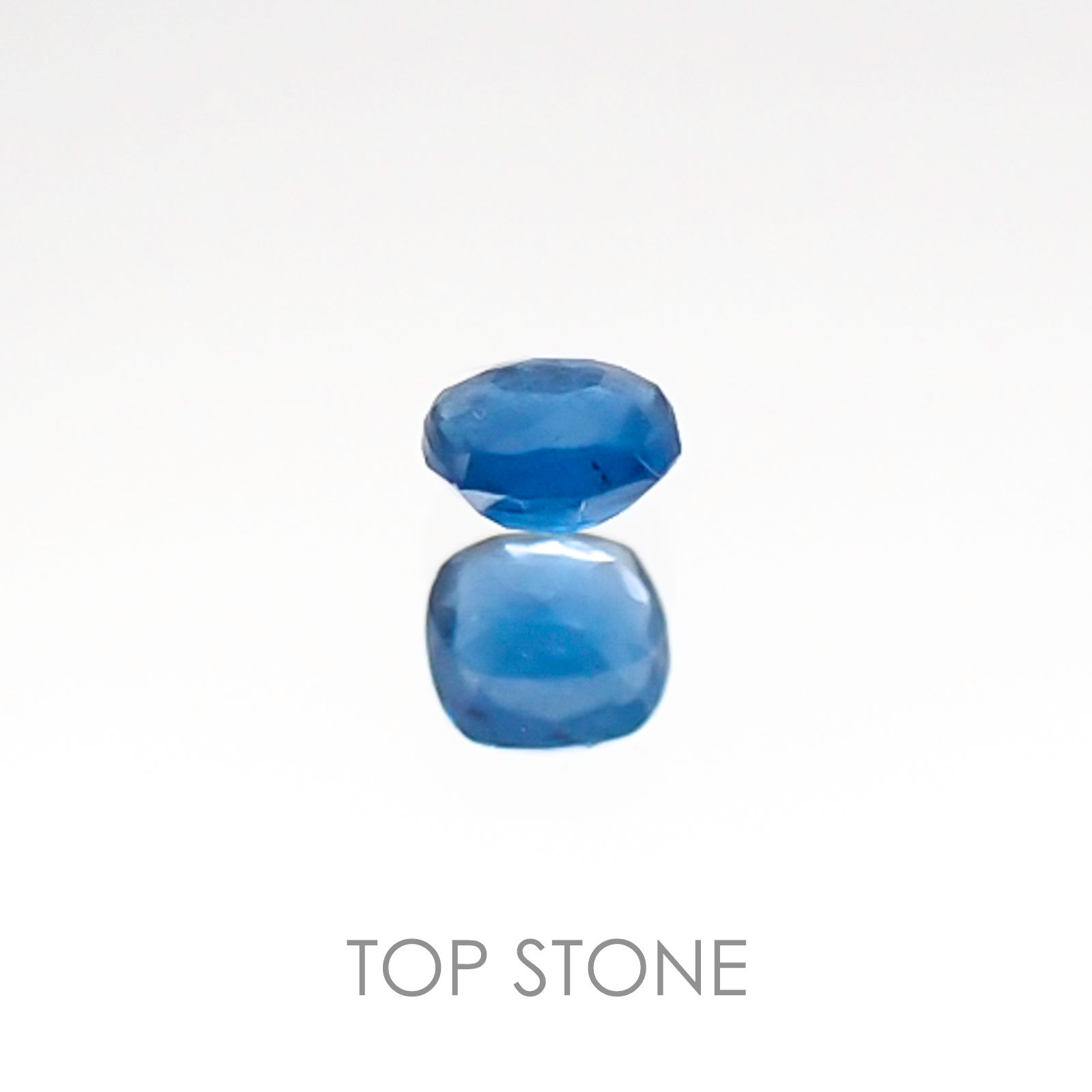 アフガナイト フルオレッセンス アフガニスタン産 ルース 0.08ct[20106467]2.7×2.7mm前後