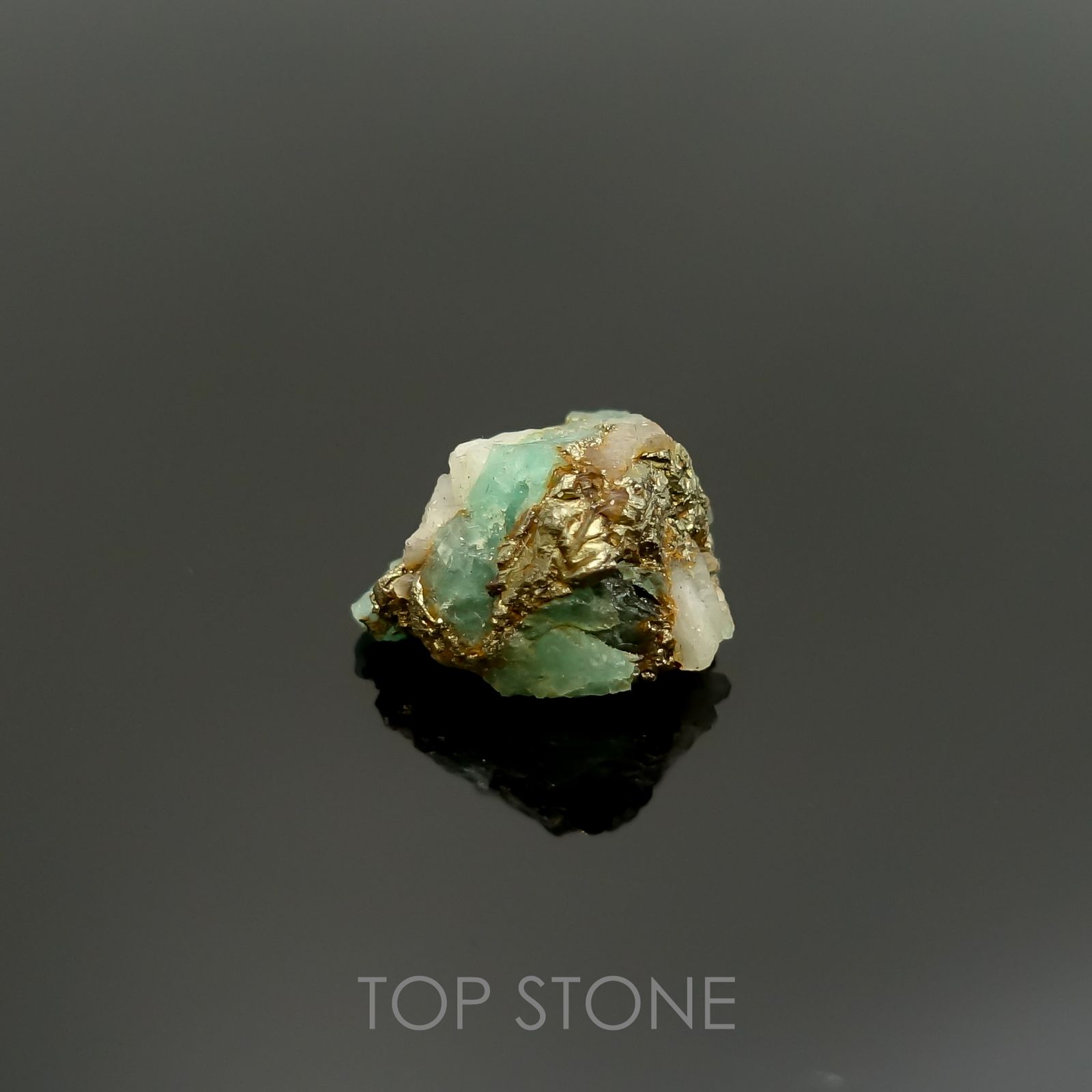 エメラルド原石 コロンビア産 22.04ct[220115502]19x12.8mm前後