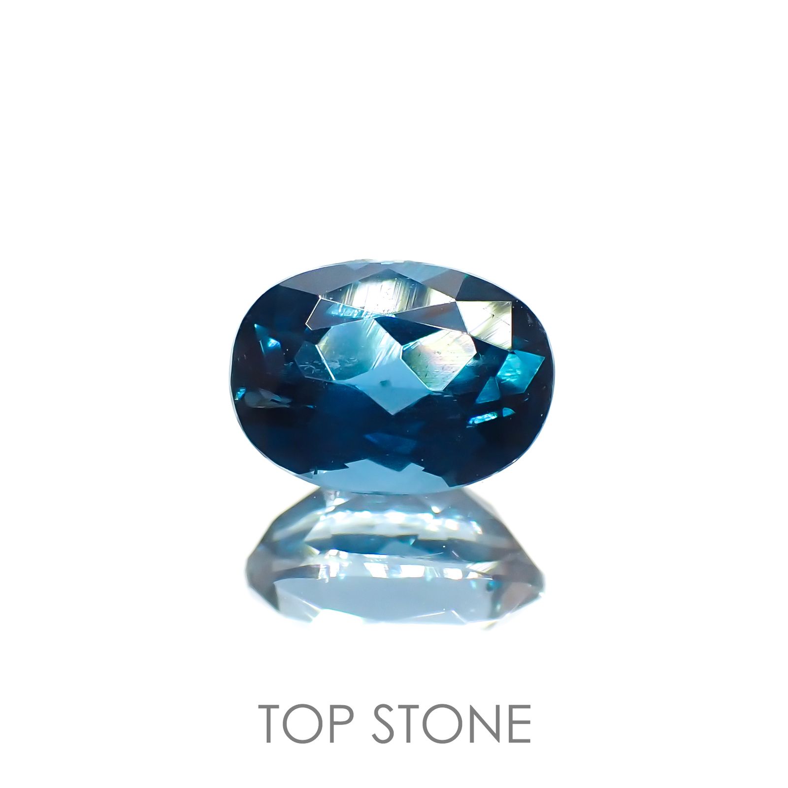 オーシャンブルーカイヤナイト(宝石名カイヤナイト) ネパール産 1.16ct 識別済[210711428]7.2×5.2mm前後