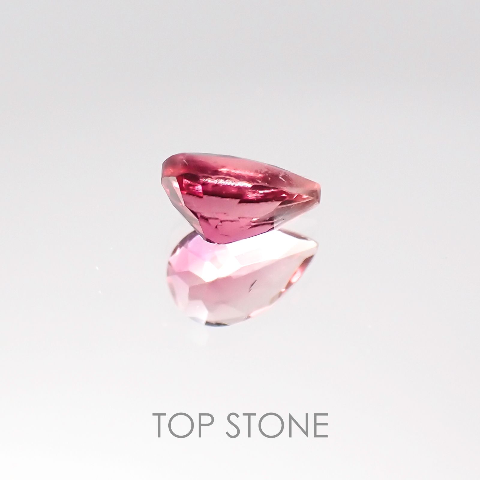 バイカラートルマリン ブラジル産 ルース 0.4ct[20106793]5.8×3.8mm前後