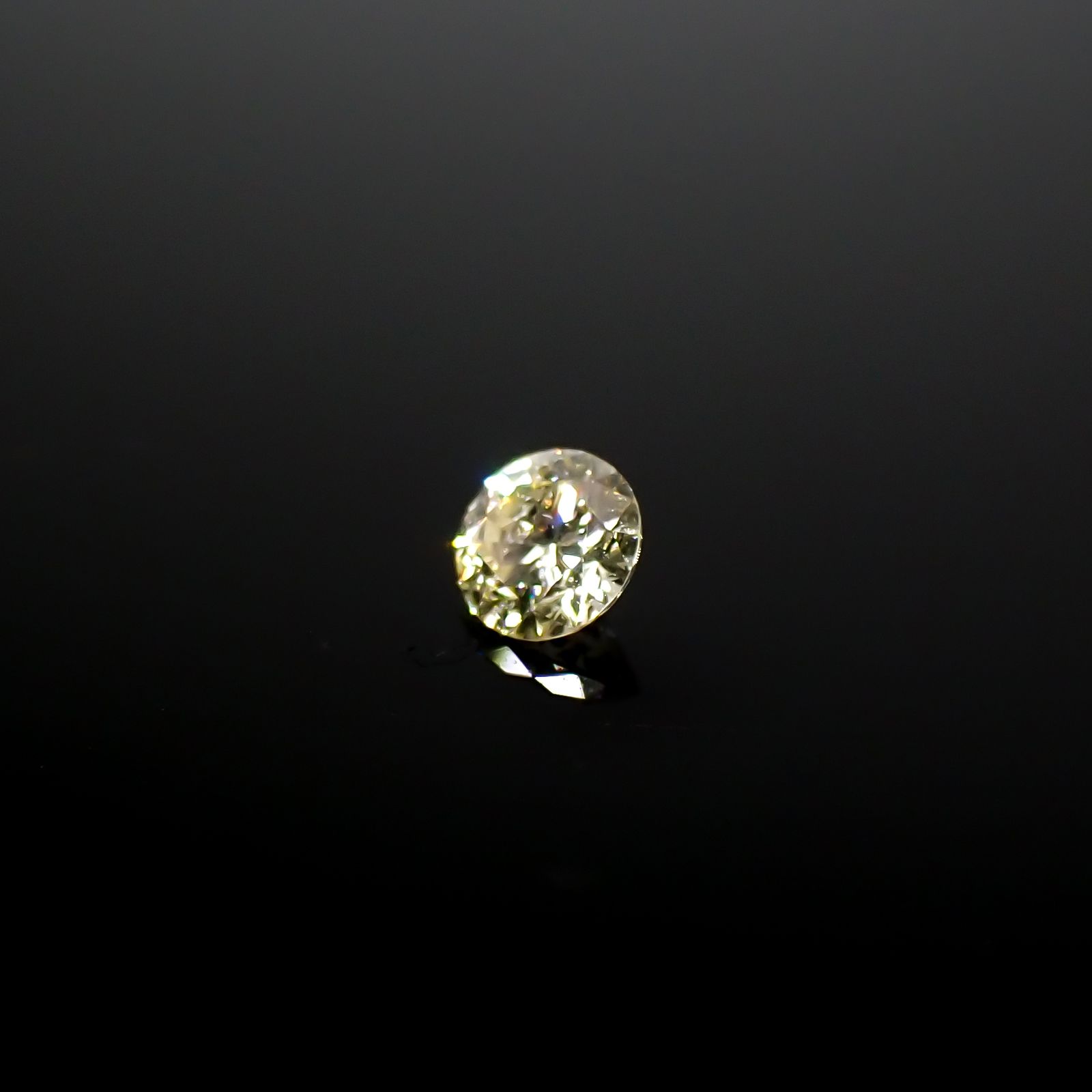 ライトイエローダイヤモンド TTLC/ I  0.10ct[240326880]2.9x2.9mm前後