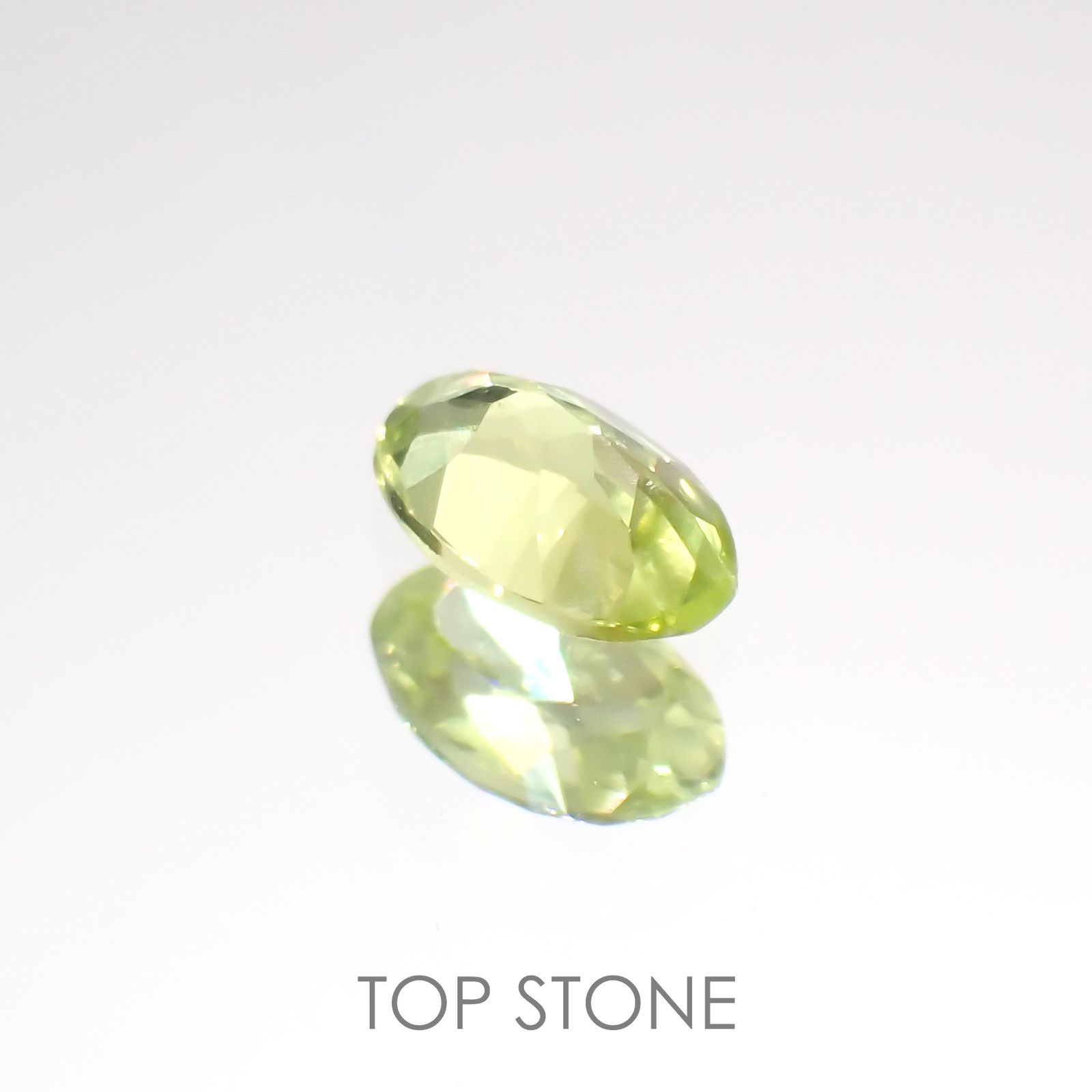 パロットクリソベリル(宝石名クリソベリル)インド産 0.26ct 識別済[220114511]4.8x3.1mm前後
