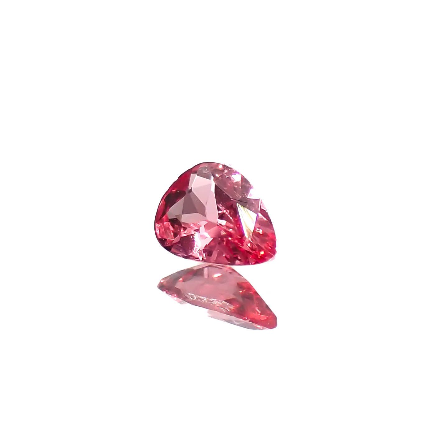 ホットピンクスピネル タンザニア・マヘンゲ産 0.10ct[240327005]3.7x2.8mm前後
