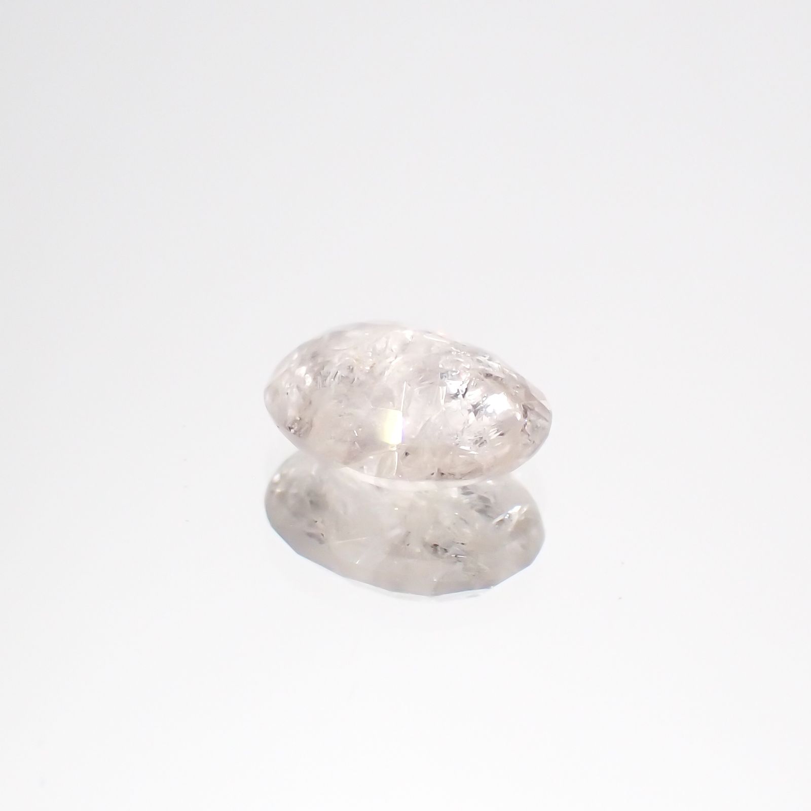 ターフェアイト(宝石名ターフェアイト)スリランカ産 1.004ct ソ付(彩珠)[231023782]7x5.8mm前後