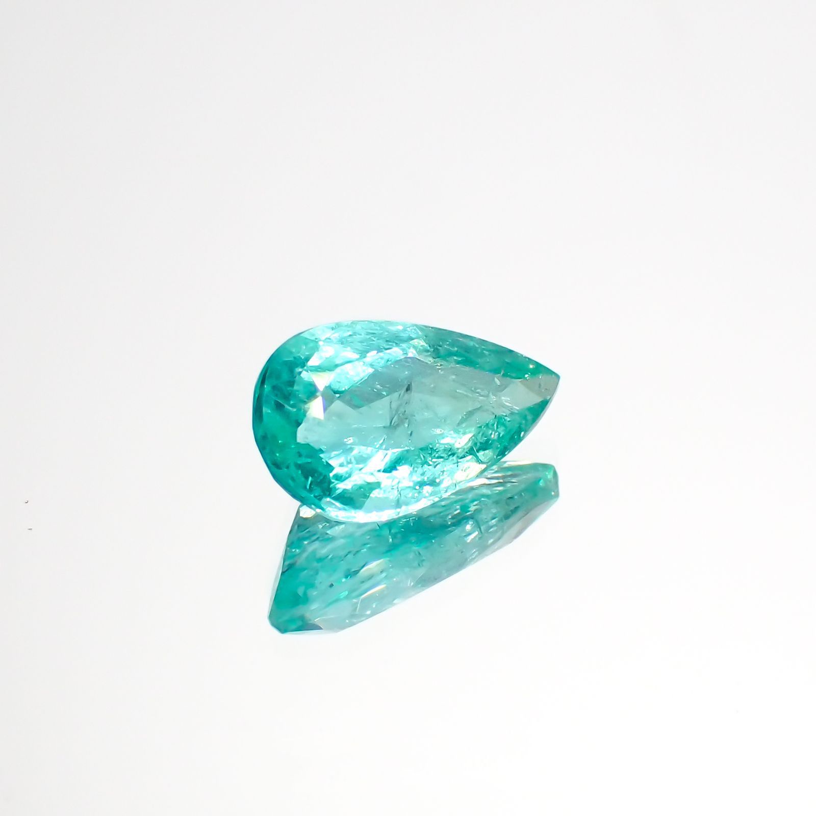 パライバトルマリン モザンビーク産 1.71ct[19111759]10.8×6.4mm前後