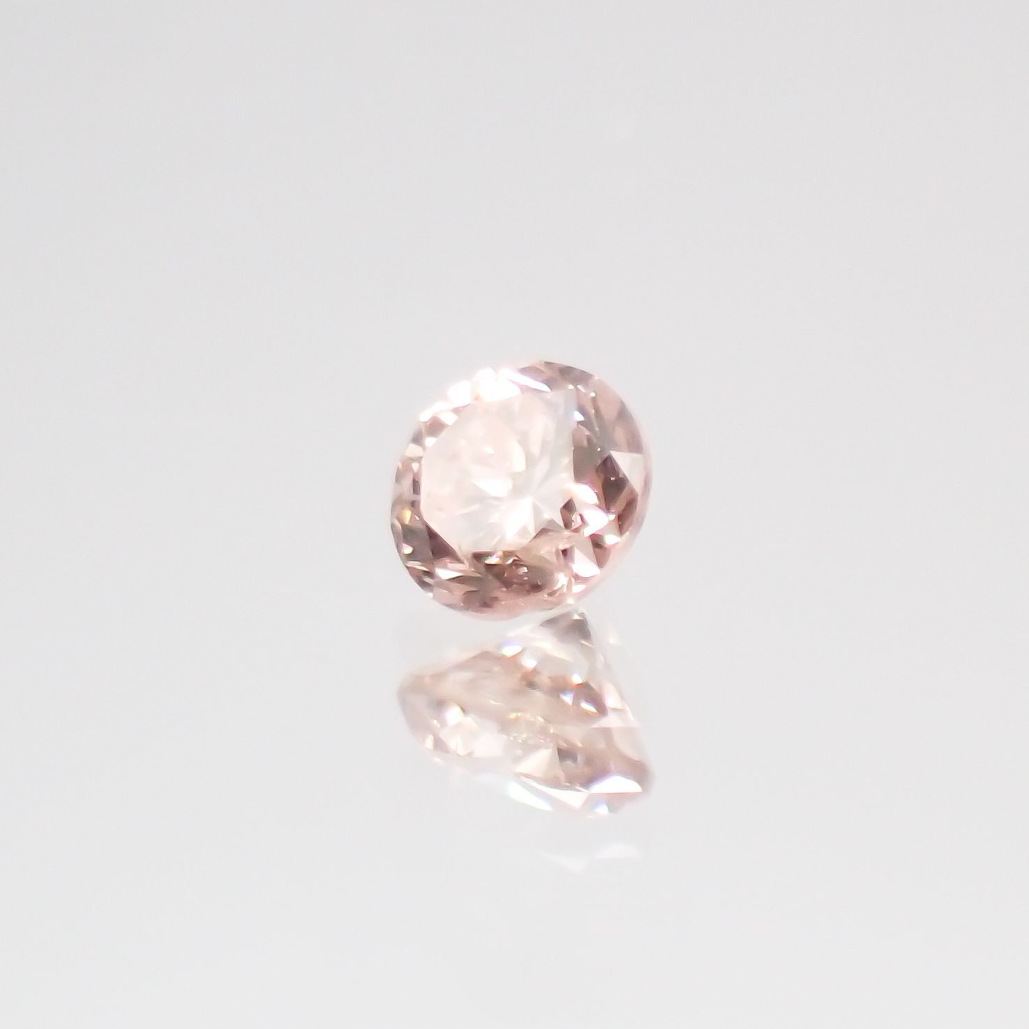 (R0917-4)『Fancy Pink』ピンクダイヤモンド　2-0.036ct
