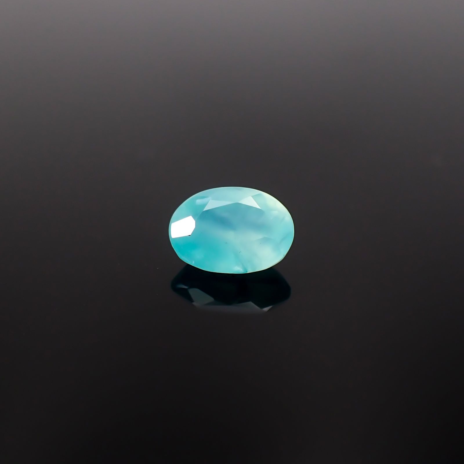 ブルースミソナイト ナミビア産 2.08ct / 8.3x6mm前後 [260331918]