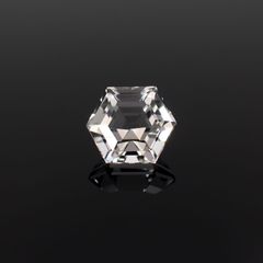 ◇ヘキサゴンカット◇レムリアンシードクリスタル(保証シール付き) ブラジル産 0.87ct[221018286]5.9x5.8mm前後