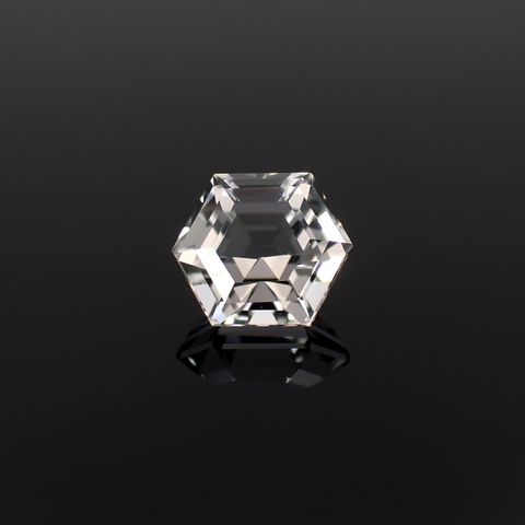 ◇ヘキサゴンカット◇レムリアンシードクリスタル(保証シール付き) ブラジル産 0.87ct[221018286]5.9x5.8mm前後