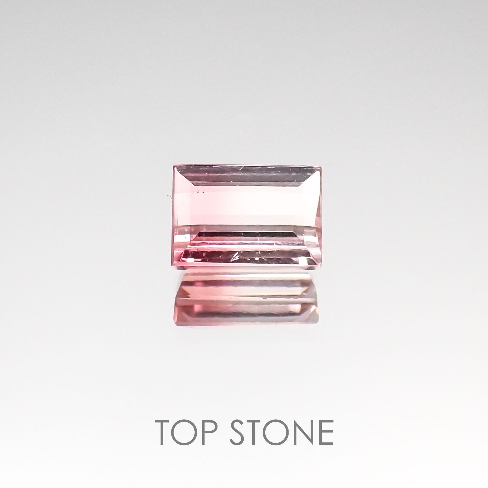 バイカラートルマリン(宝石名バイカラー・トルマリン) ブラジル産 1.02ct 識別済[20117508]6.6×4.7mm前後