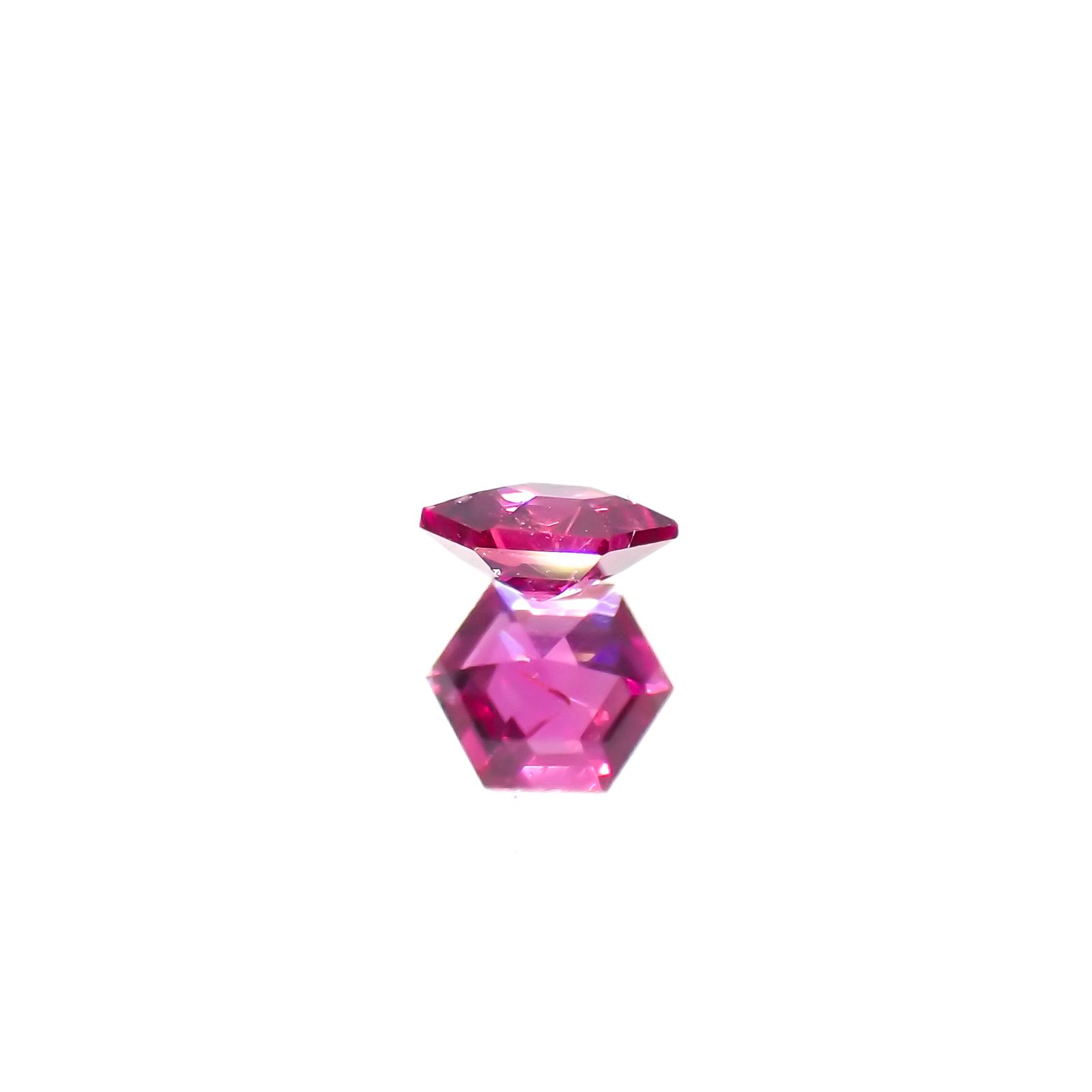 ◇ヘキサゴンカット◇ルビー 非加熱 モザンビーク産 0.20ct[240427108]3.5x3.5mm前後