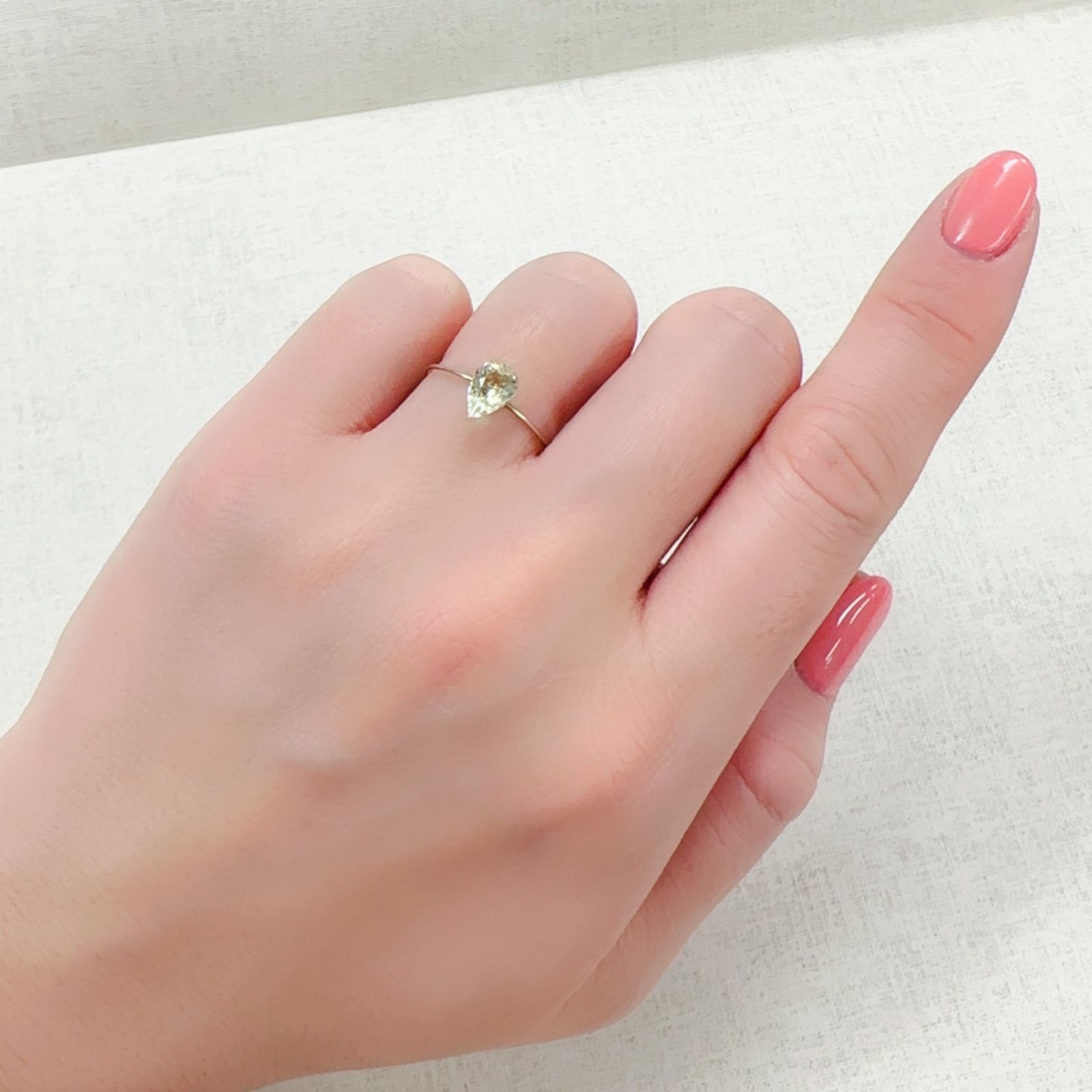 ブラジリアナイト(宝石名ブラジリアナイト)ブラジル産 0.68ct 識別済[230220694]7.3x5mm前後