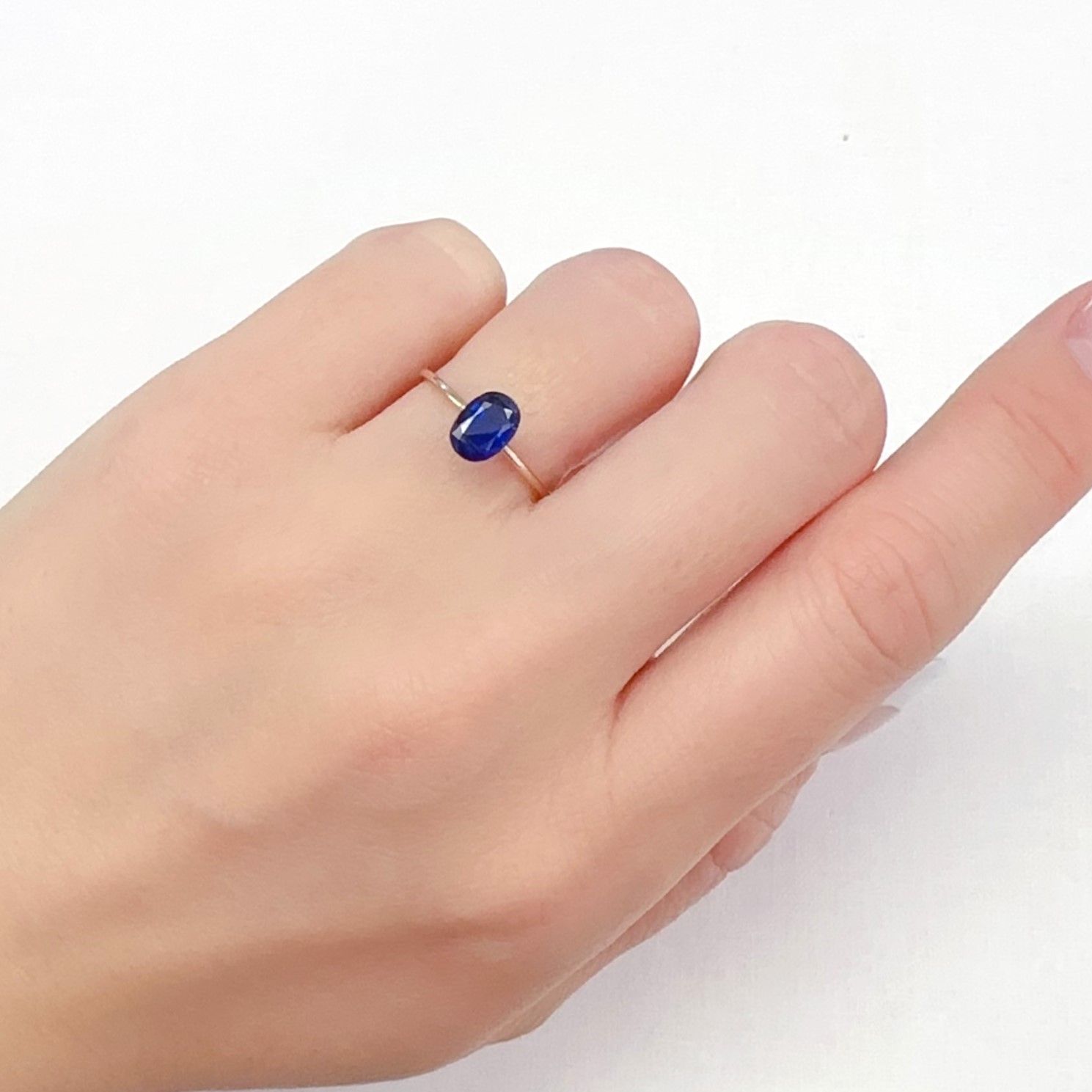 カイヤナイト(宝石名カイヤナイト)ネパール産 1.11ct 識別済[231225174]7.1x5.1mm前後