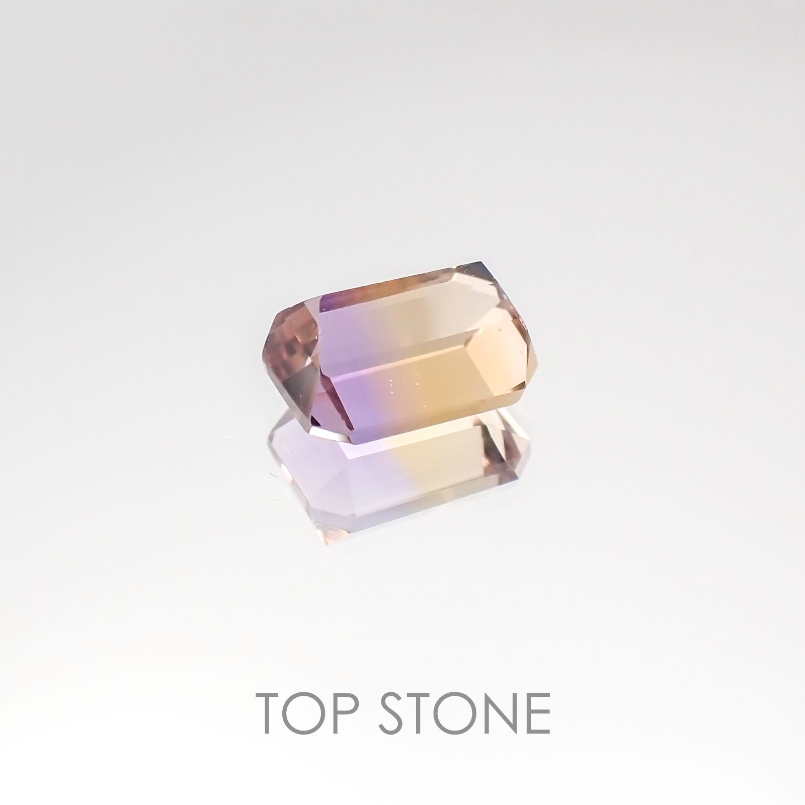 アメトリン ブラジル産 ルース 2.28ct[20106898]8.9×6.8mm前後