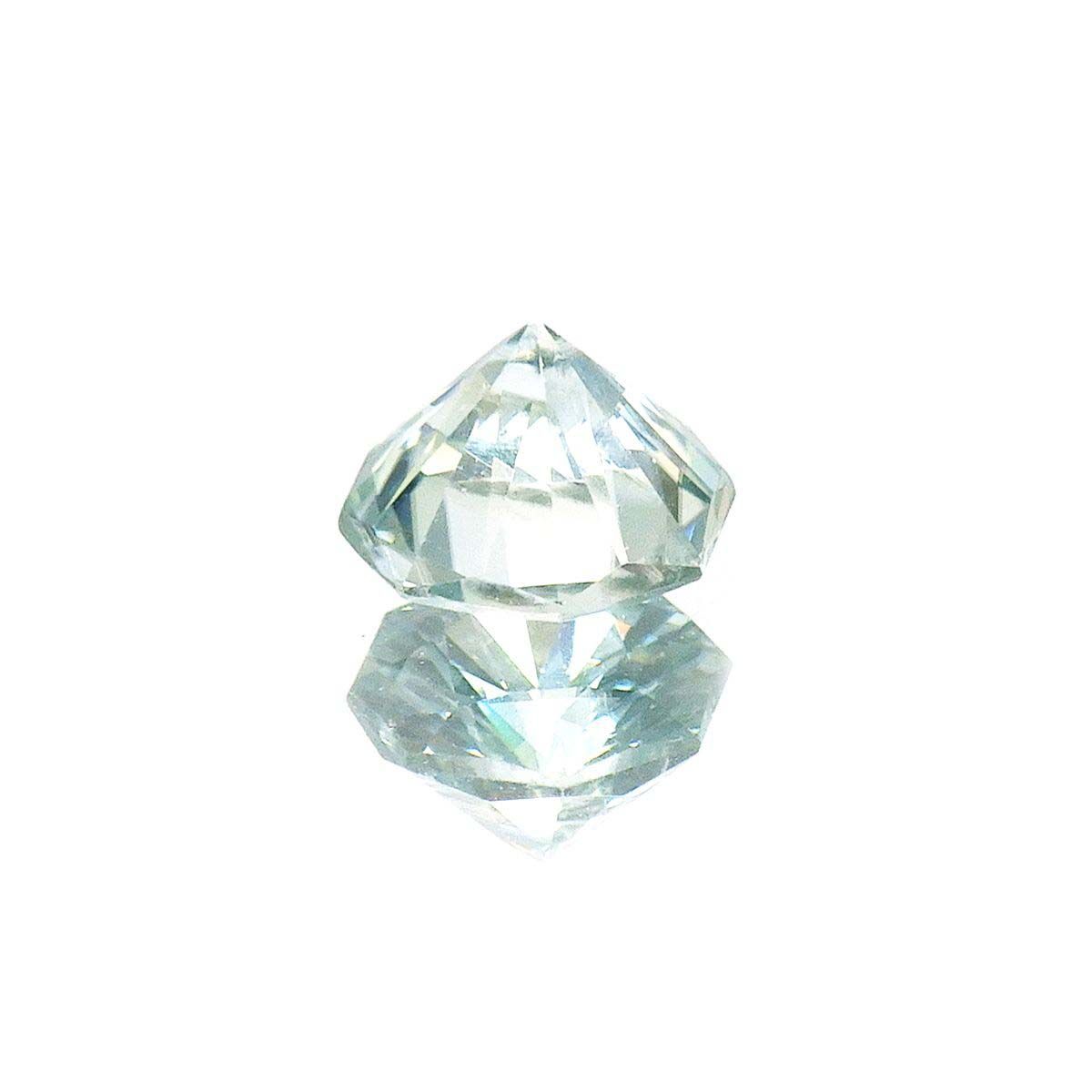 ◇オクタゴンカット◇アイスブルージルコン(宝石名ジルコン)カンボジア産 0.76ct 識別済[220717171]5x4.9mm前後