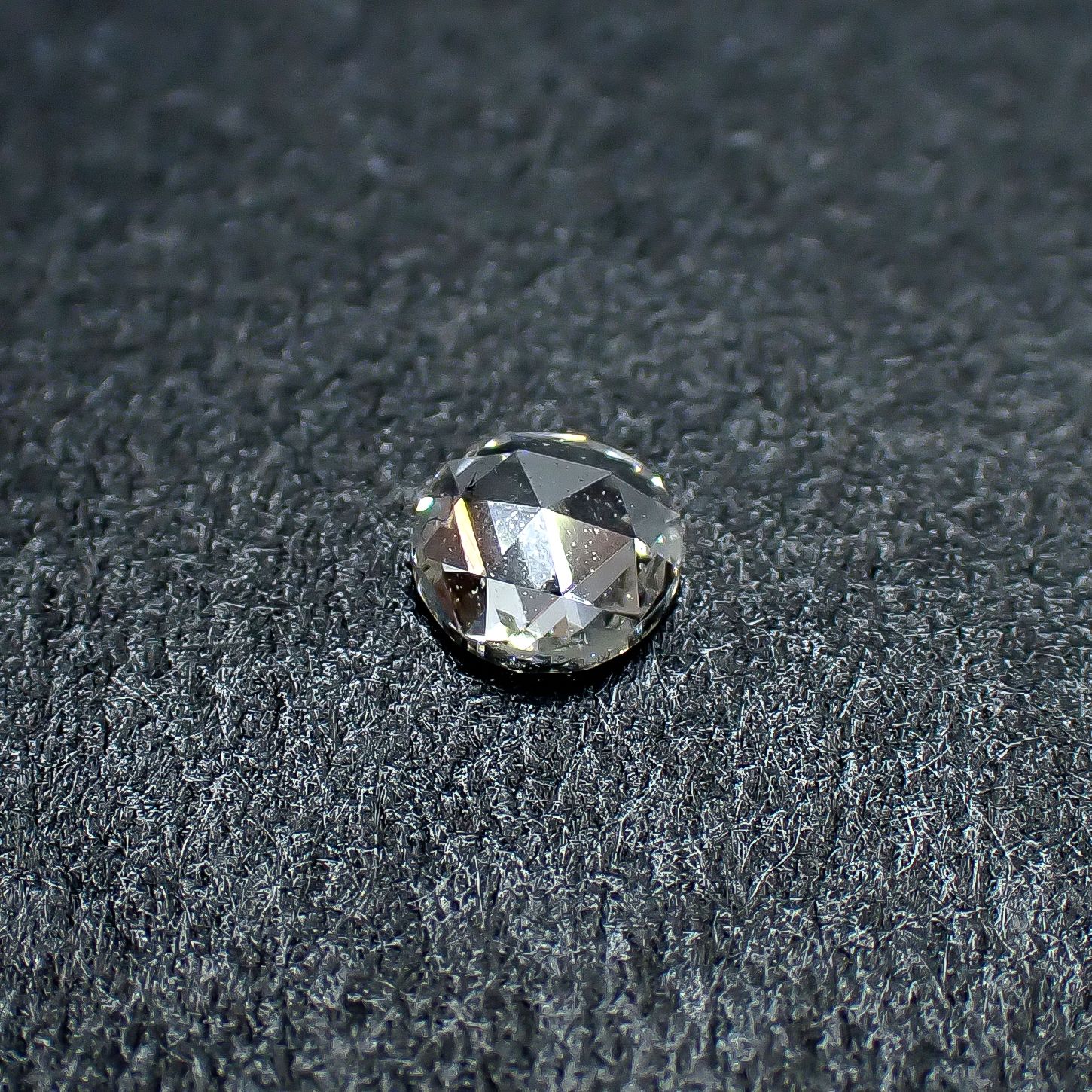 ◇ローズカット◇ダイヤモンド SI-VS | D-G 南アフリカ産 0.062ct / 2.5x2.5mm前後 [260932912]