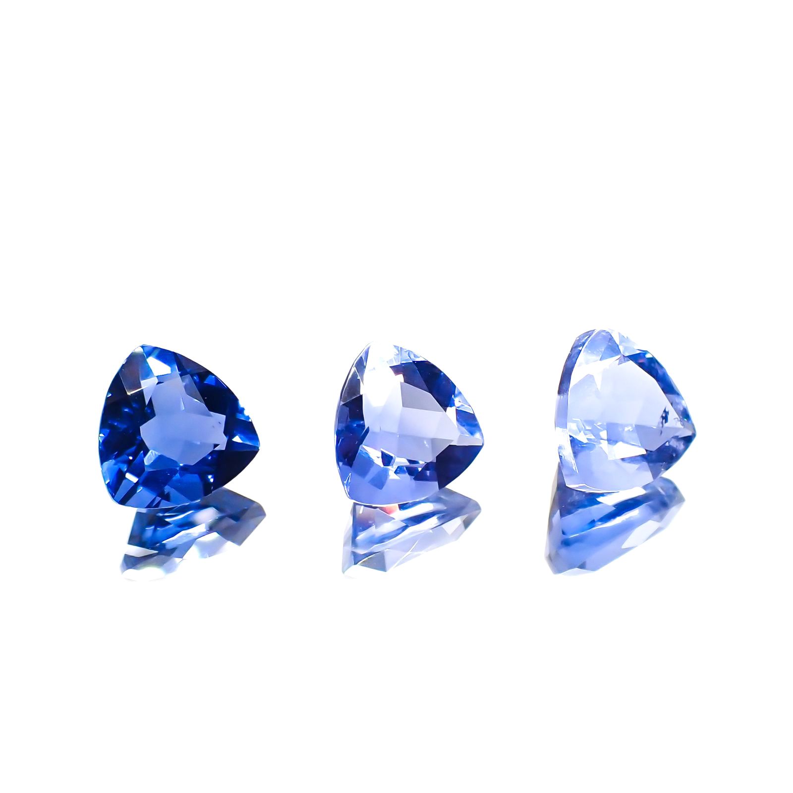 <ランダムセレクト1個販売> カラーチェンジフローライト トリリアントカット ブラジル産 2.10ct 前後[210913380]8.1×8.1mm前後