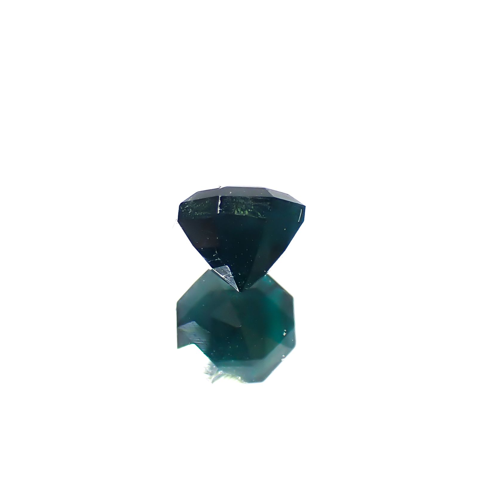 ◇オクタゴンカット◇グランディディエライト(宝石名グランディディエライト)マダガスカル産 0.39ct 識別済[240628317]4.1x4.1mm前後