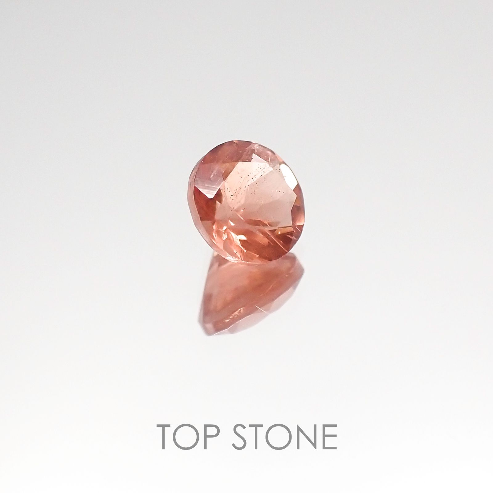 オレゴンサンストーン アメリカ産 ルース 0.51ct[20117085]5.1×5.1mm前後