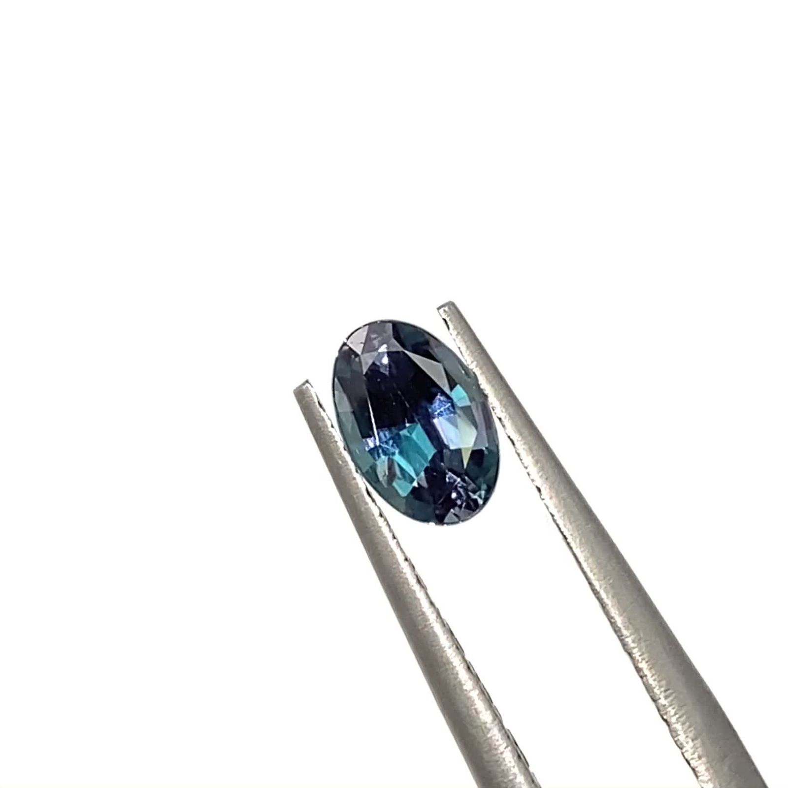 アレキサンドライト ブラジル産 0.62ct[230622395]6.4x4.2mm前後