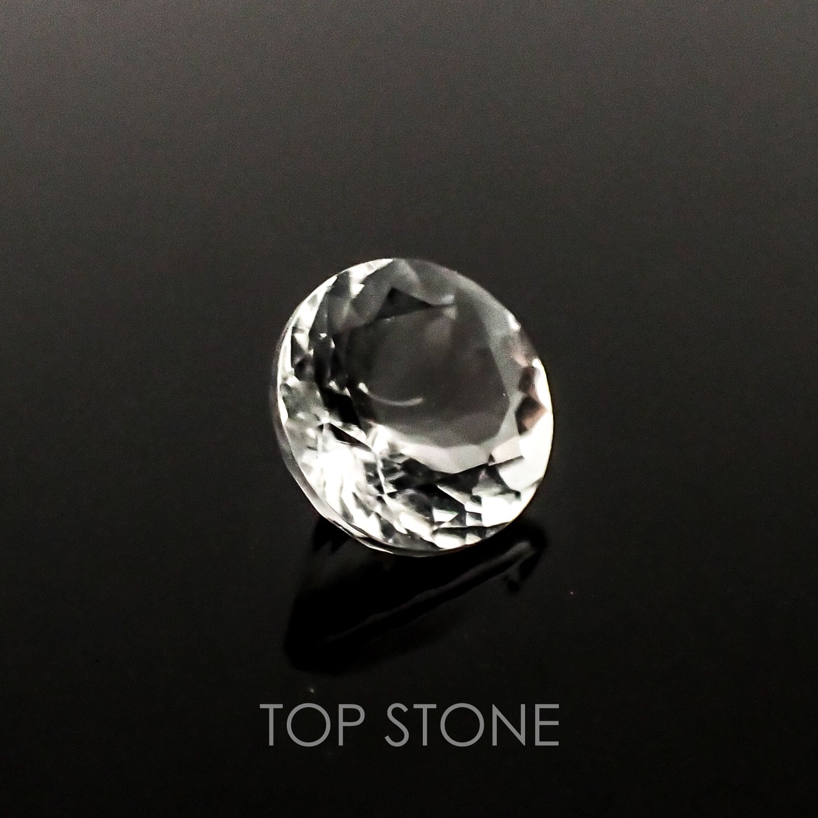 ハイアライトオパール メキシコ産 ルース 0.67ct[20117698]6.1×6.1mm前後