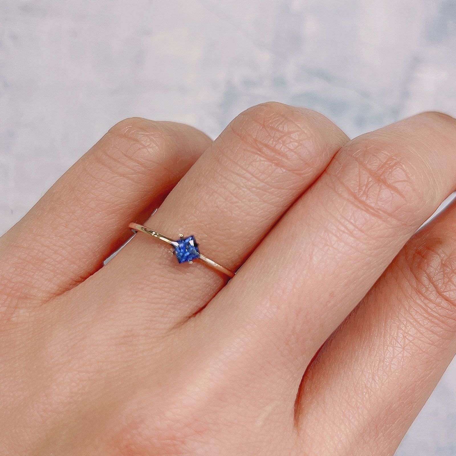 ◇プリンセスカット◇サファイア(宝石名サファイア) スリランカ産 0.20ct 識別済[20127978]3.1×3.1mm前後