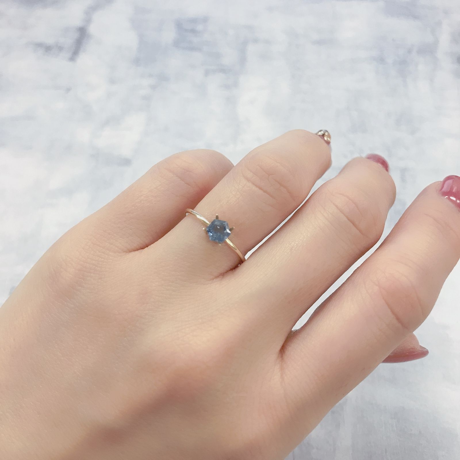 ◇ヘキサゴンカット◇サンタマリアアクアマリン(宝石名アクアマリン)ブラジル産 0.43ct 識別済[220114671]4.6x4.5mm前後