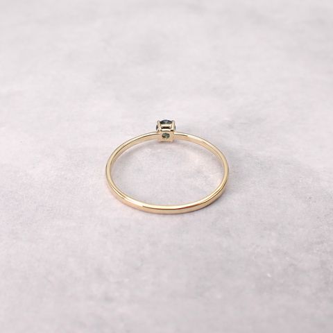 リング空枠：石留め▶アレキサンドライト（お客様製作例）