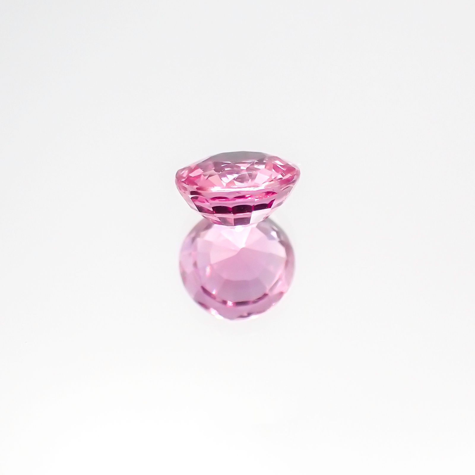 パパラチャサファイア スリランカ産 0.947ct DGL鑑付[20107259]5.6×5.7mm前後
